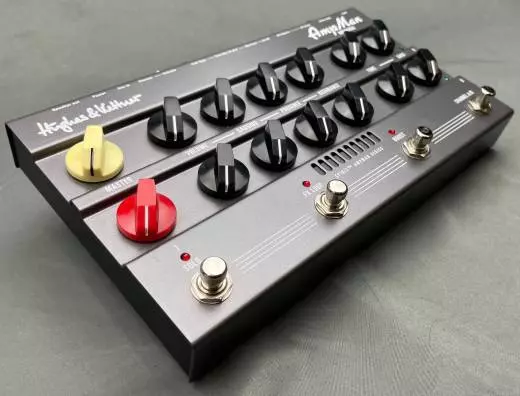 Hughes & Kettner - AmpMan Modern Floor Amplifier 2